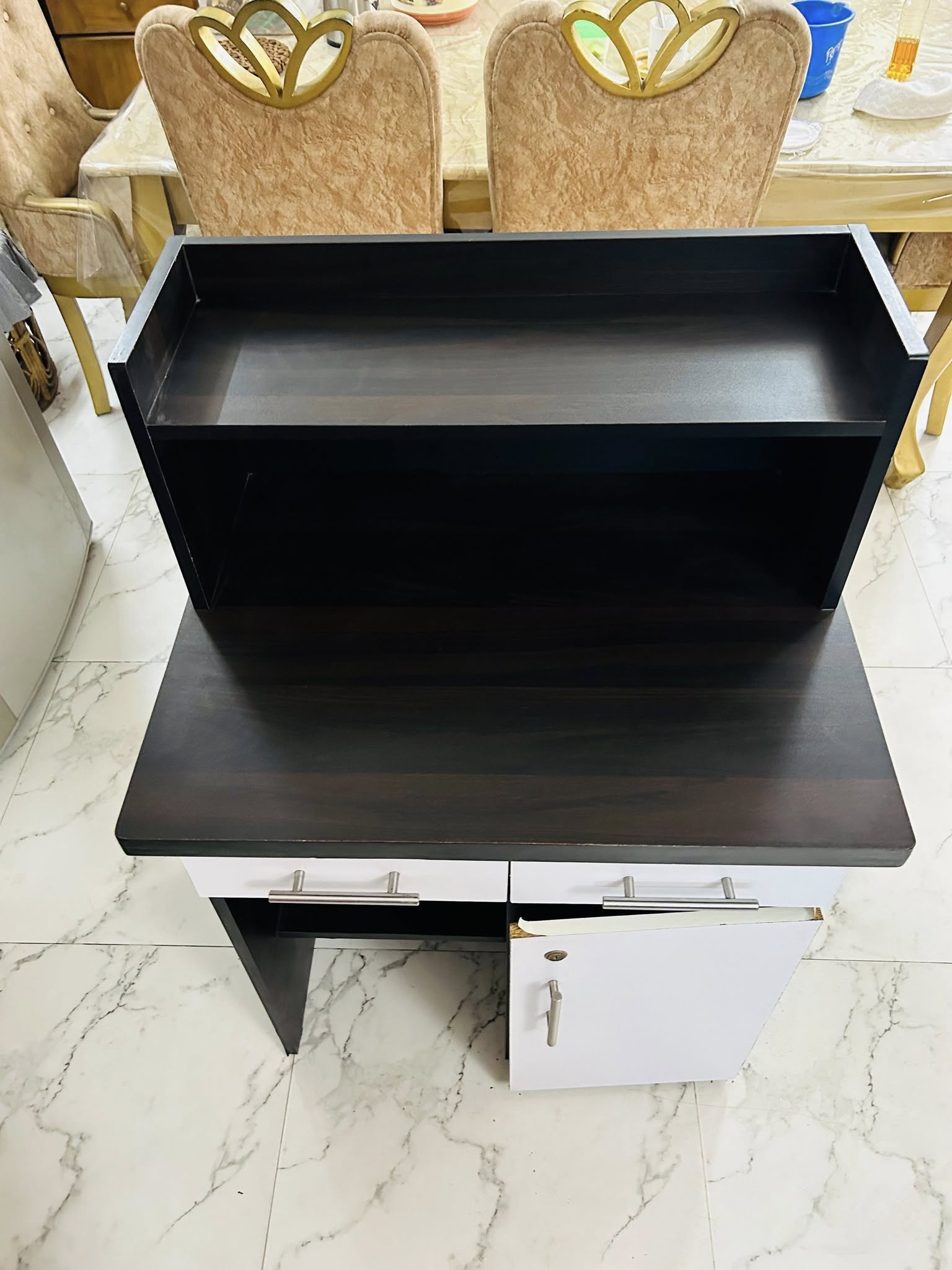 Reading Table for Sell in Dhaka Farmgate