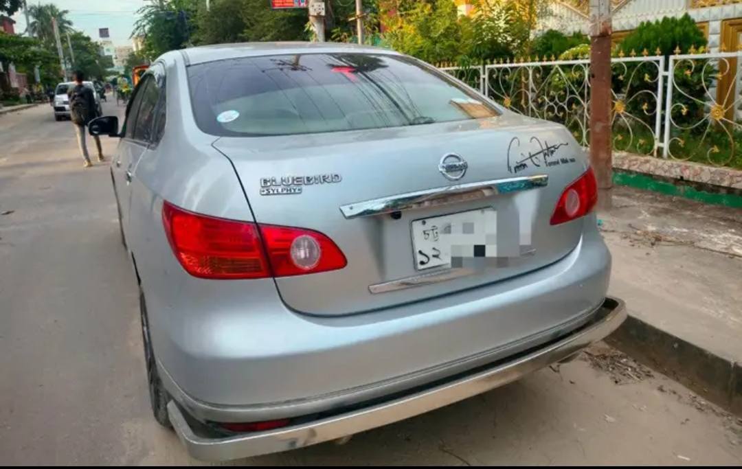 Nissan Bluebird 2006 Model For Sale in Chittagong Agrabad
