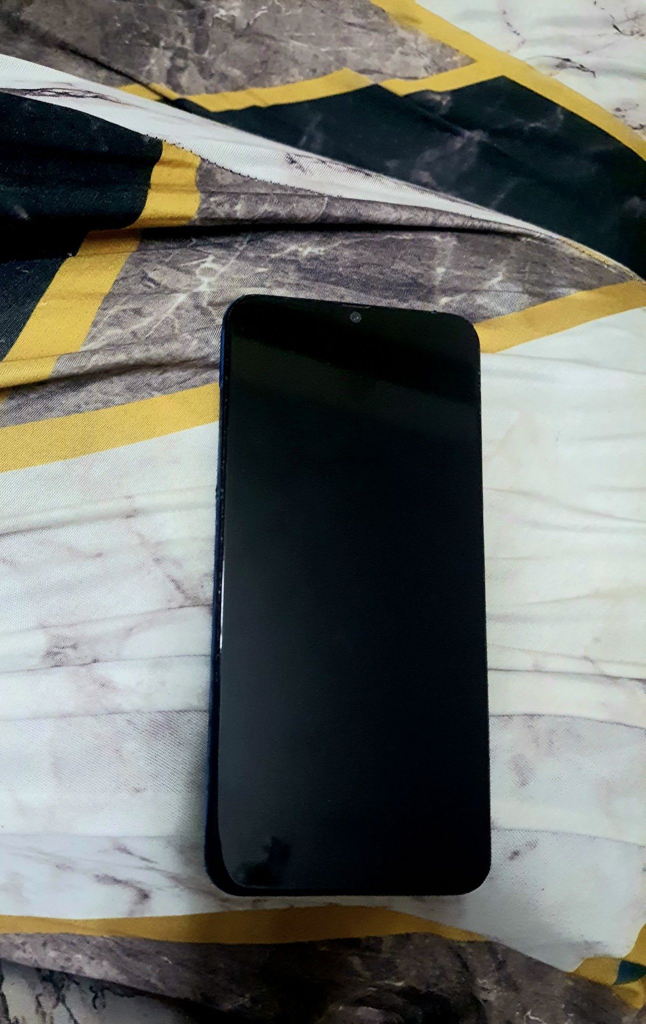 Samsung Galaxy A50 For Sale in Chittagong