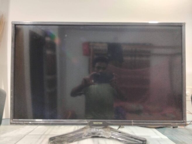 Walton W32Q20 TV For Sale in Feni