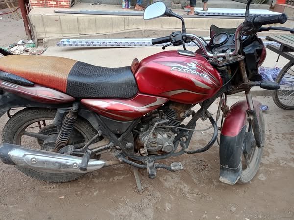 Bajaj Discover 100cc For Sale in Dhaka Mirpur
