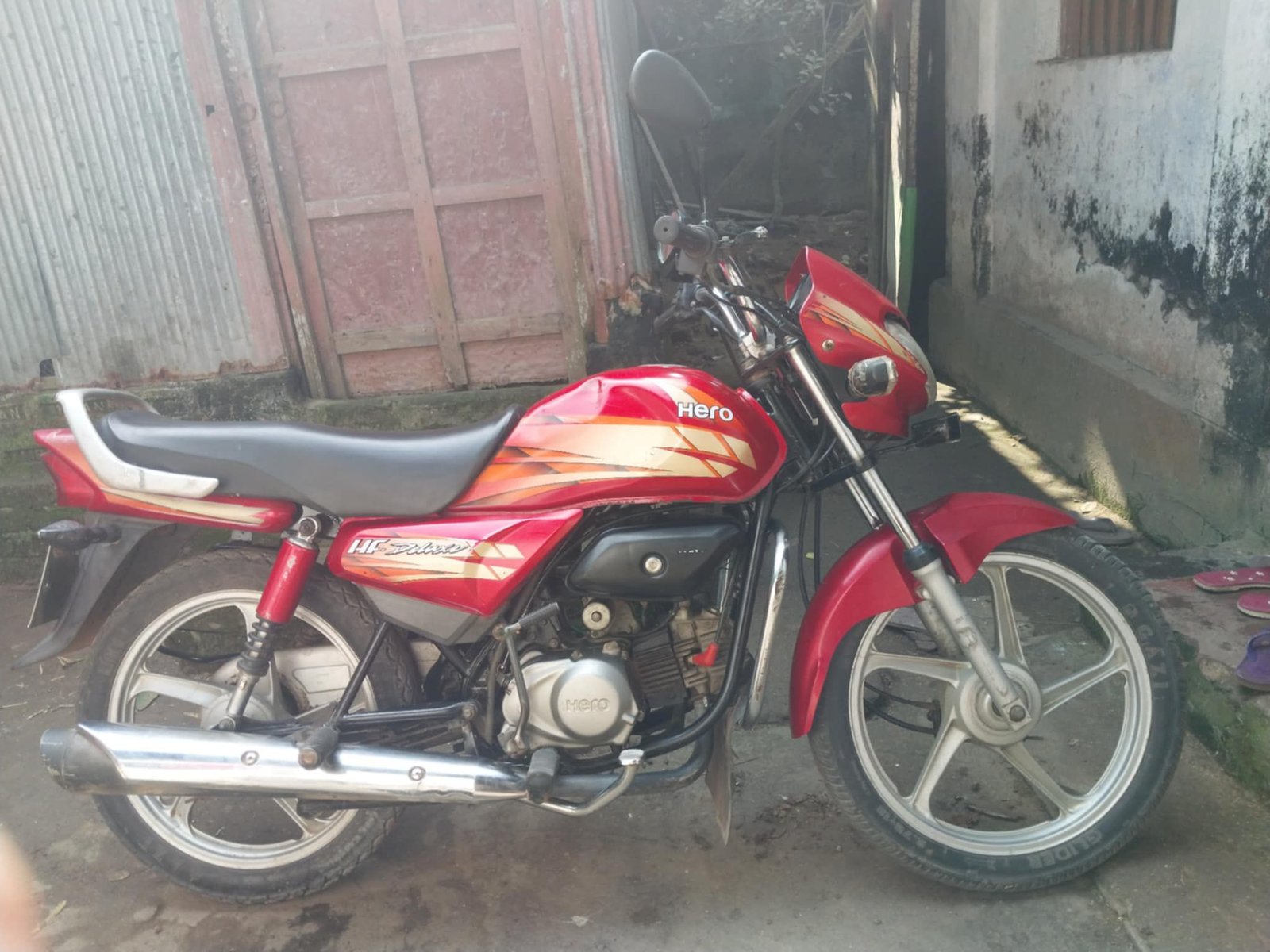Hero HF Deluxe 2017 Model For Sale in Comilla