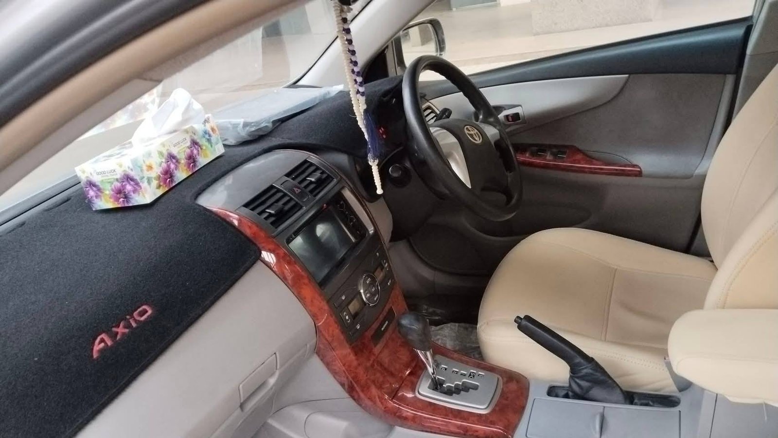 Toyota Axio G 2010 Model For Sale in Chittagong