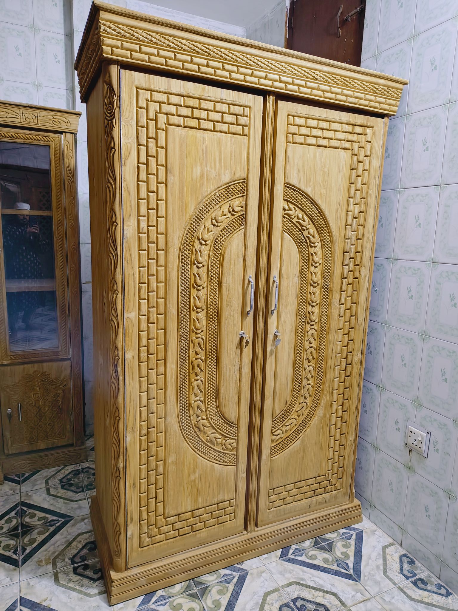 Wooden Cabinet For Sale in Dhaka Rayerbagh