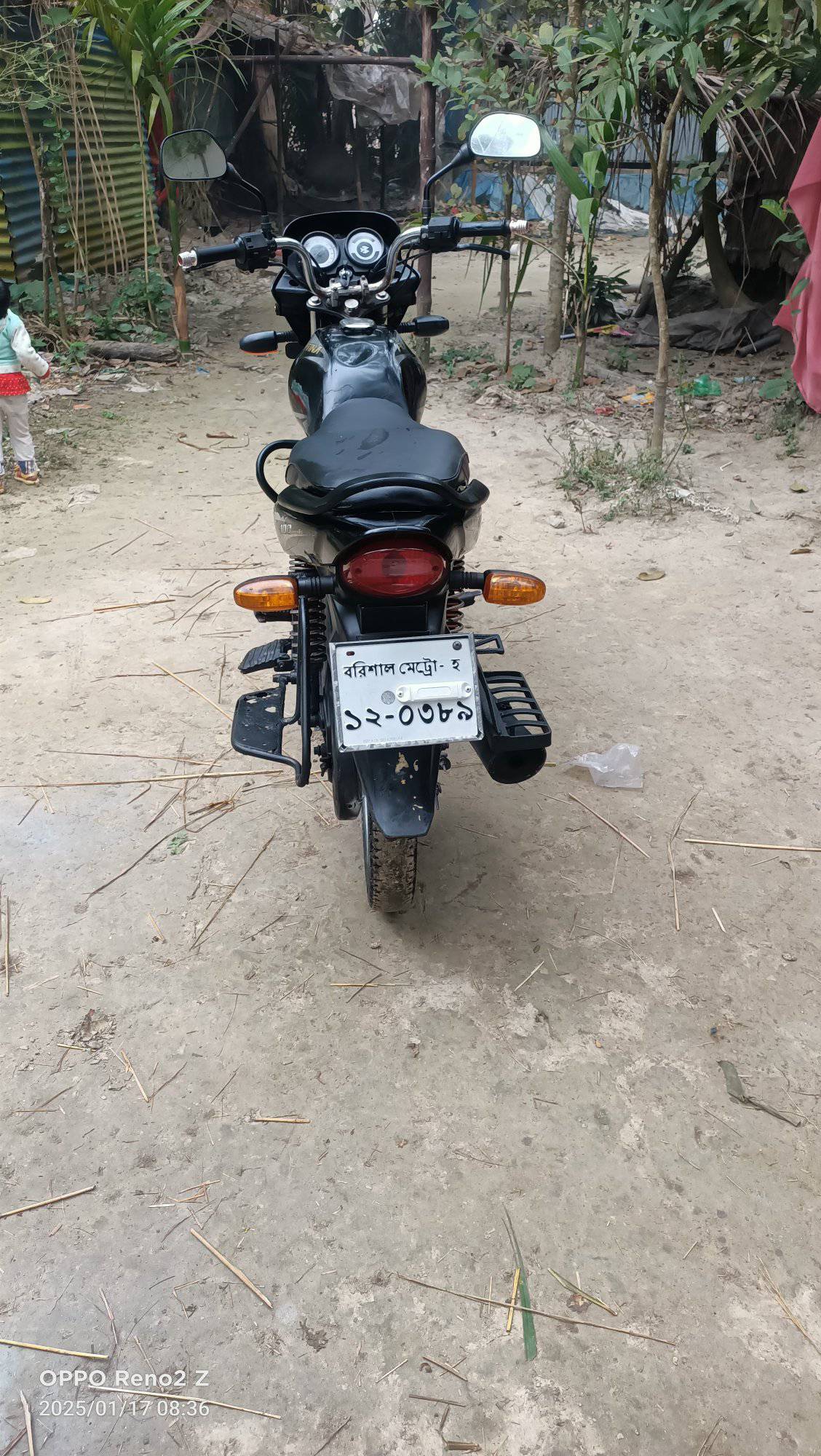 Bajaj Platina 100cc For Sale in Madaripur