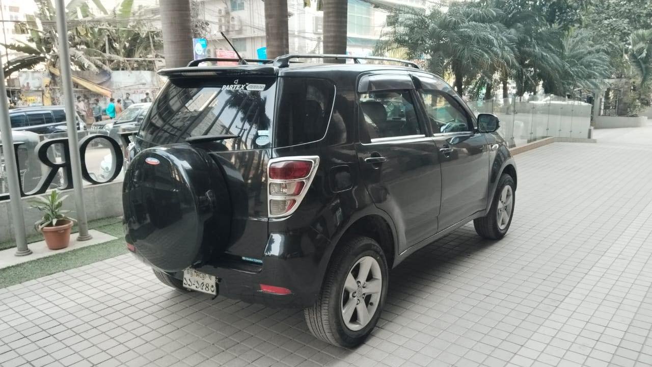 Toyota Rush 2006 Model For Sale in Chittagong