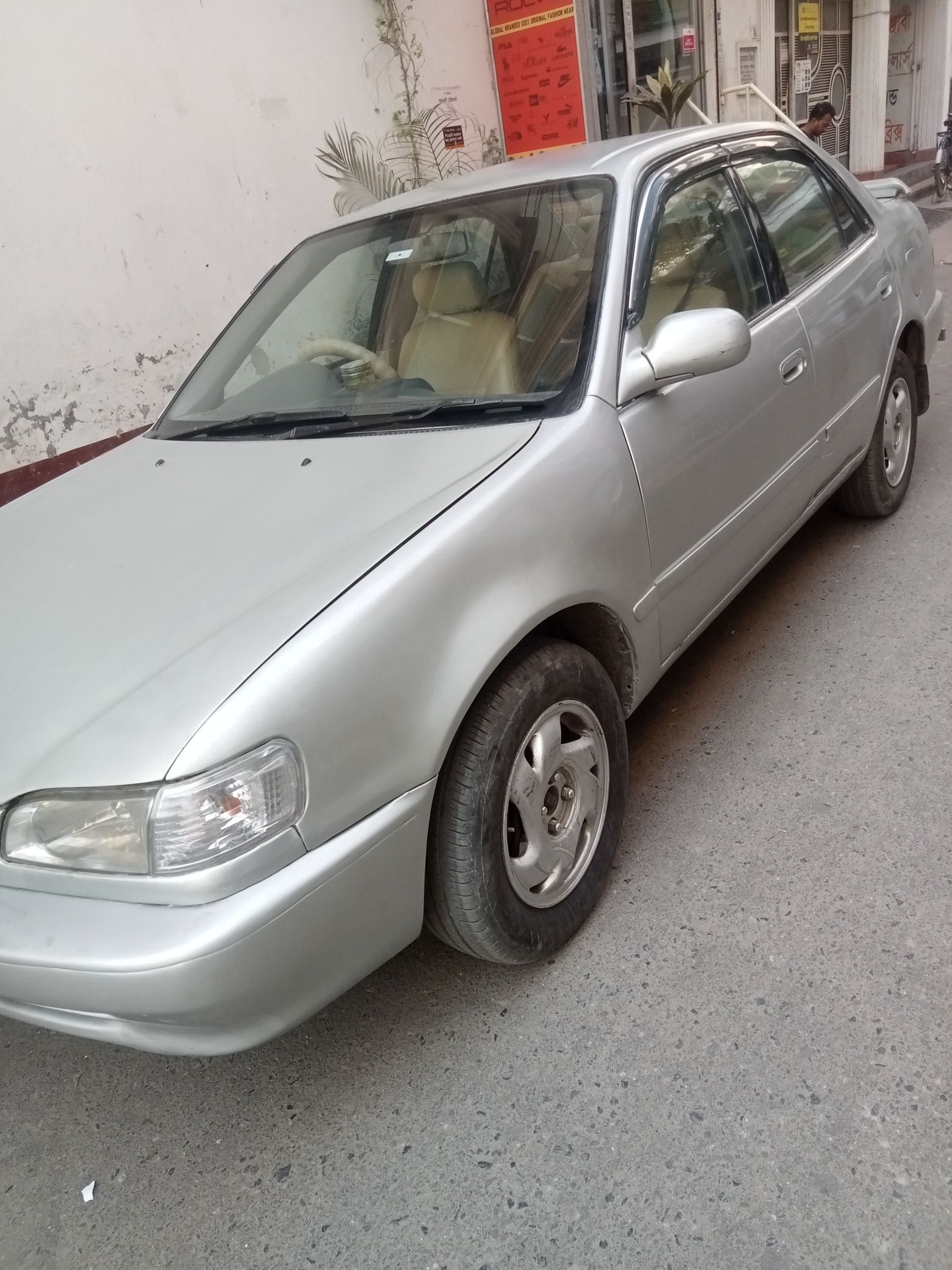 Toyota 111 2000 Model For Sale in Dhaka Uttara