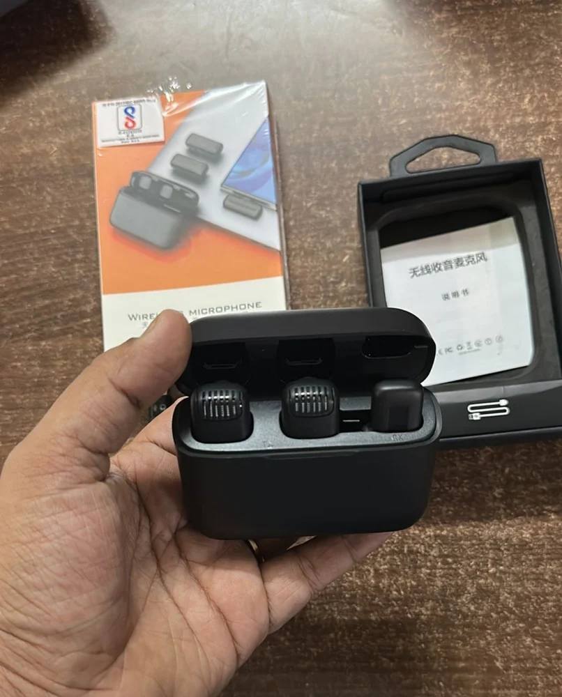 J13 Wireless Microphone