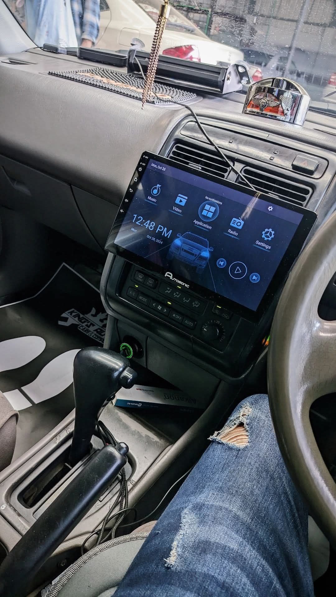 Toyota Corona Premio 2000 Model For Sale in Chittagong