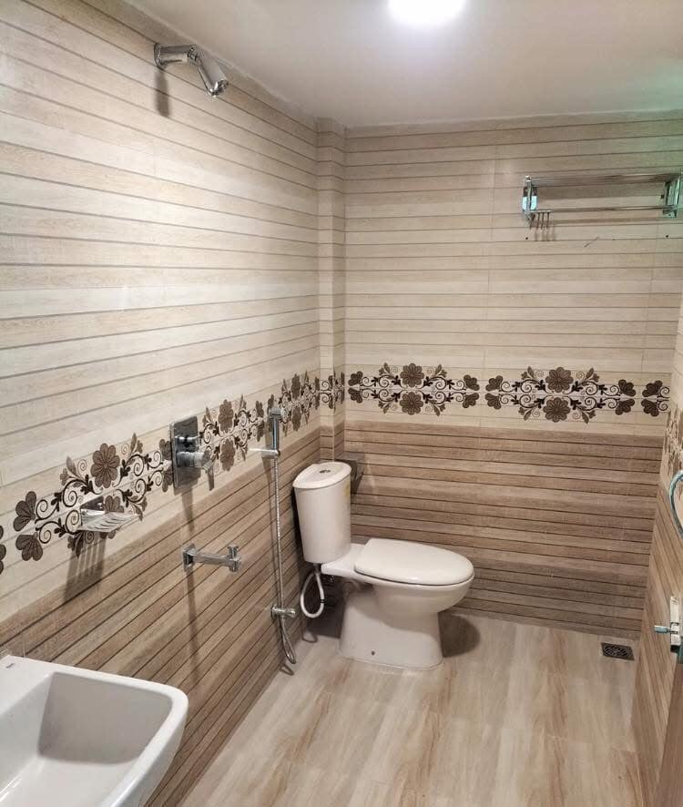 House To Let in Dhaka Banasree Block -M