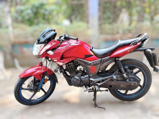 Hero Hunk 150cc For Sale in Dhaka Uttara