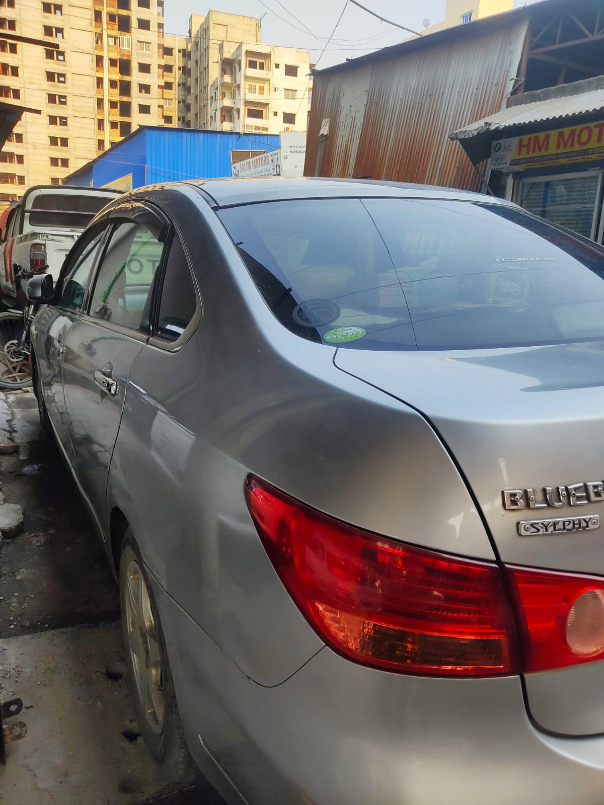 Nissan Bluebird 2006 Model For Sale in Dhaka Vatara