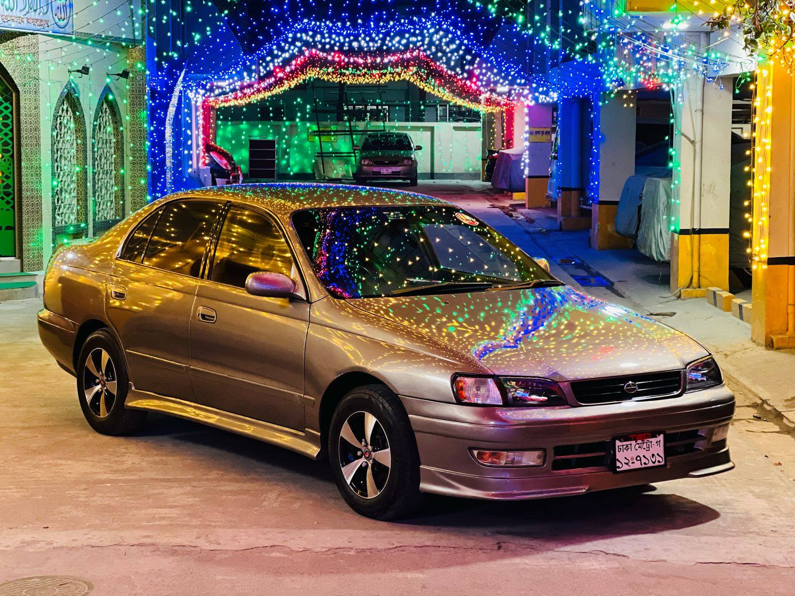 Toyota Corona 1994 Model For Sale in Dhaka