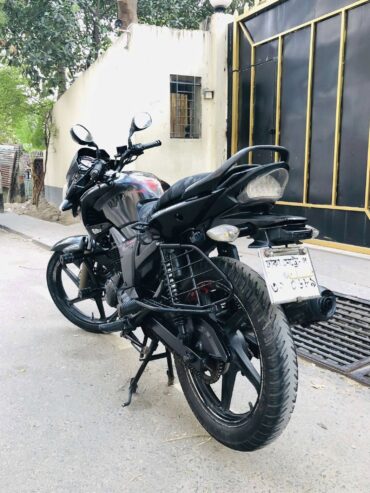 Hero Hunk 150cc SD 2016 For Sale in Dhaka Uttara