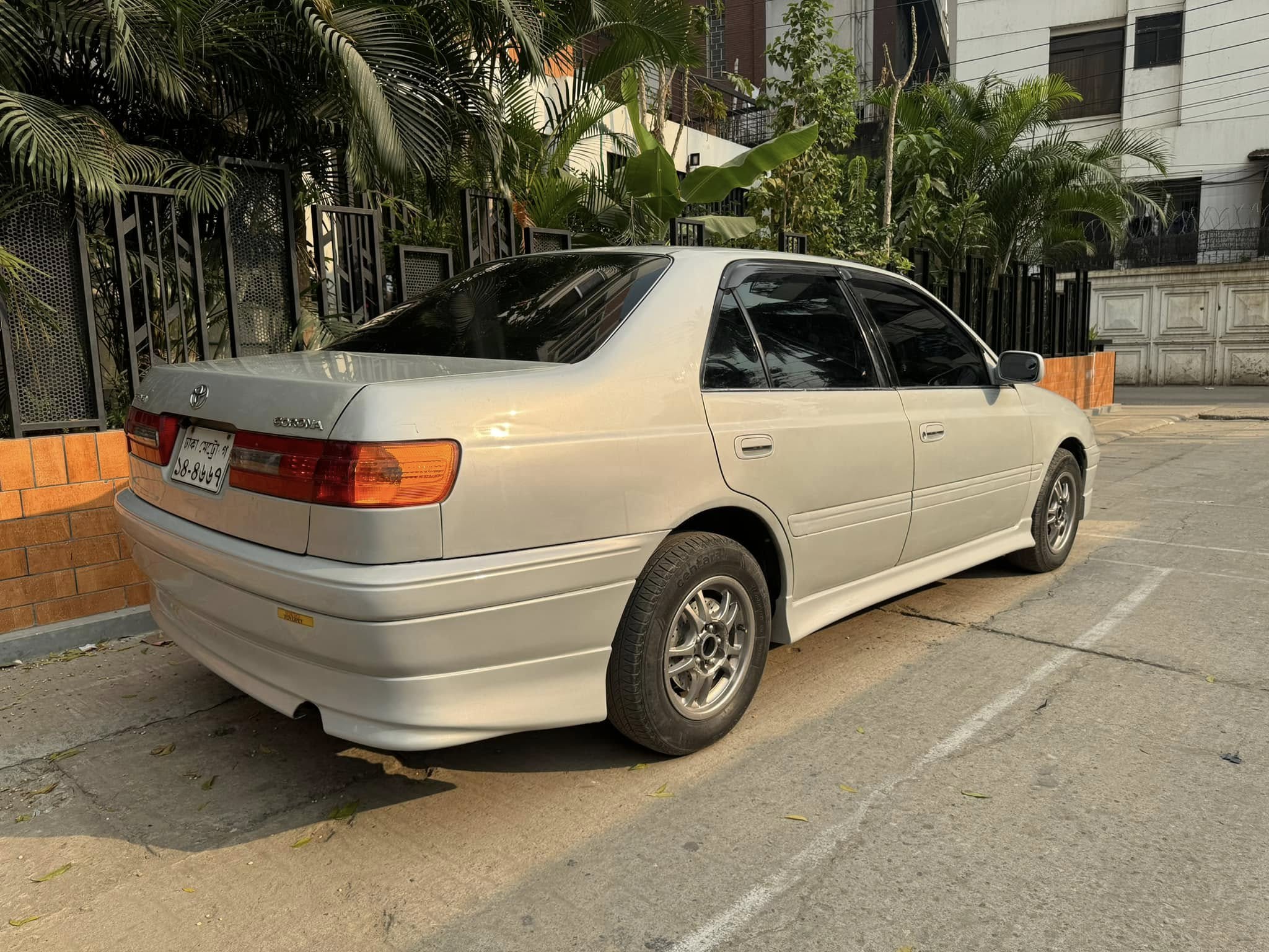 Toyota Corona Premio 1996 Model For Sale in Dhaka
