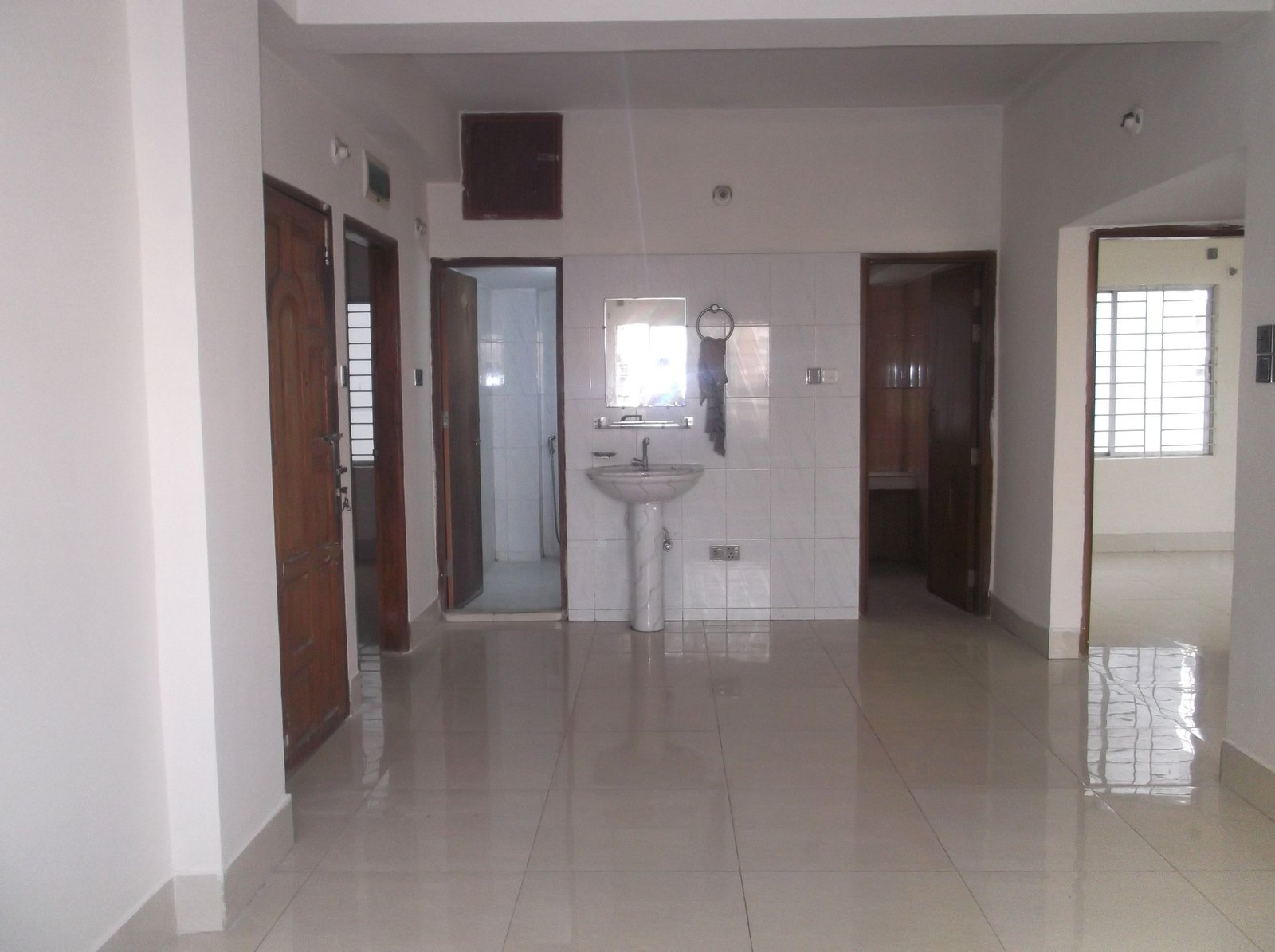 Bachelore House For Rent in Dhaka Rampura
