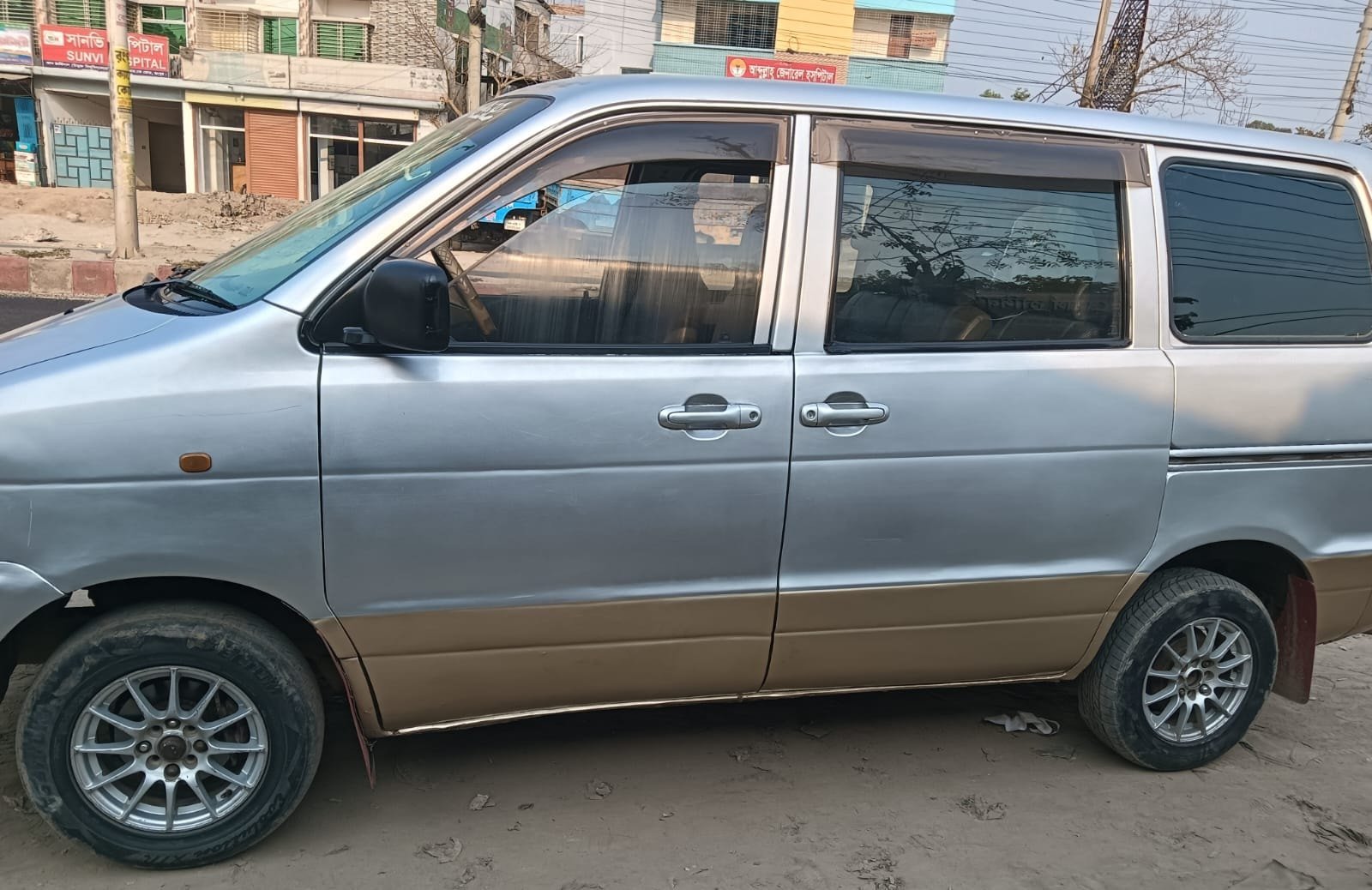 Toyota Noah 1998 Model For Sale in Rangpur
