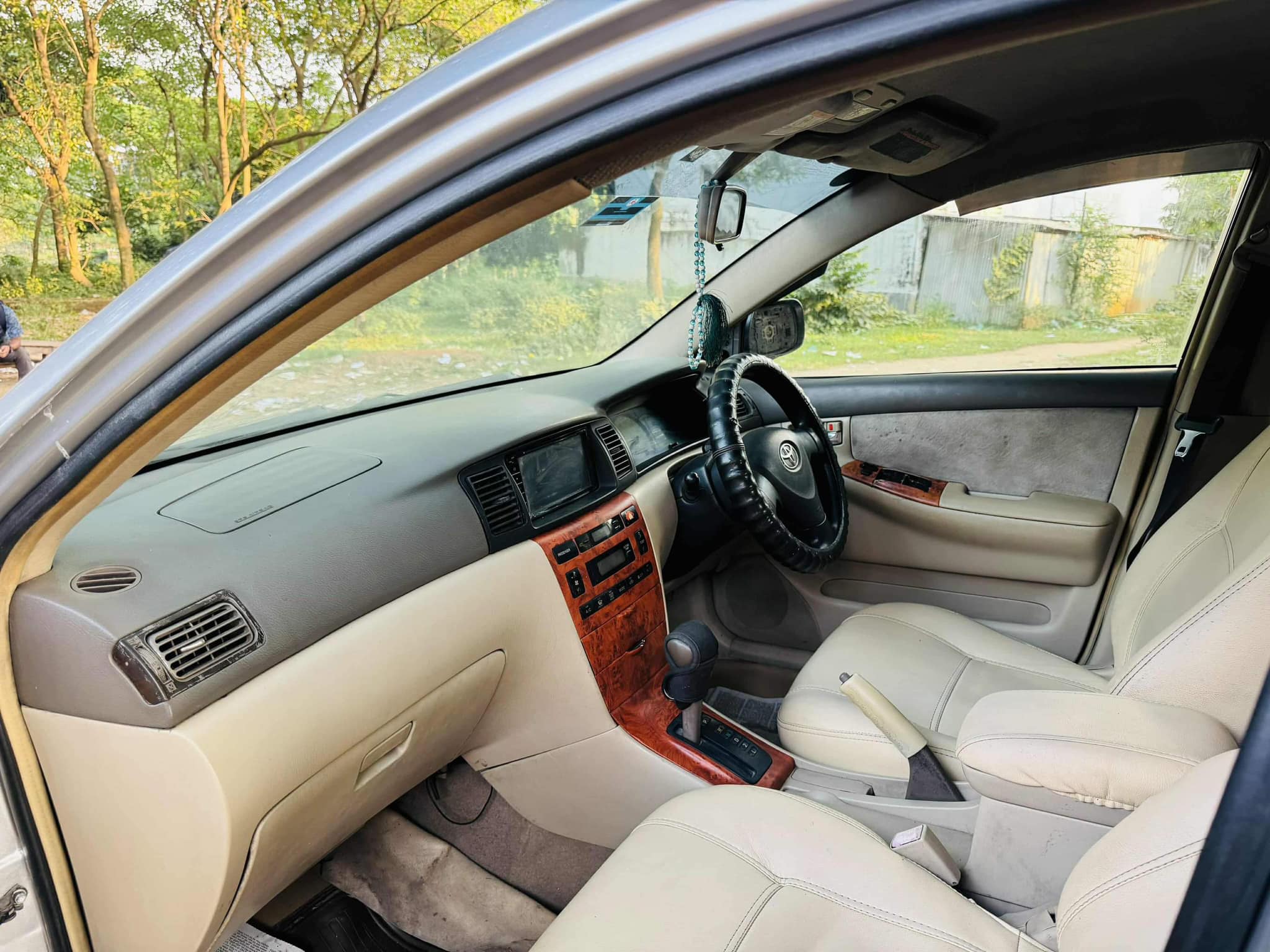 Toyota X Fielder 2000 Model For Sale in Dhaka