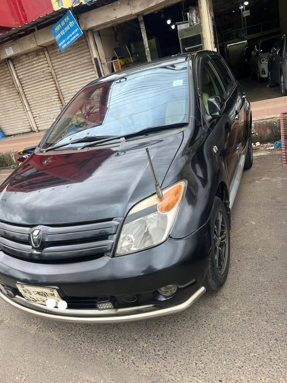 Toyota IST 2006 Model For Sale in Chittagong