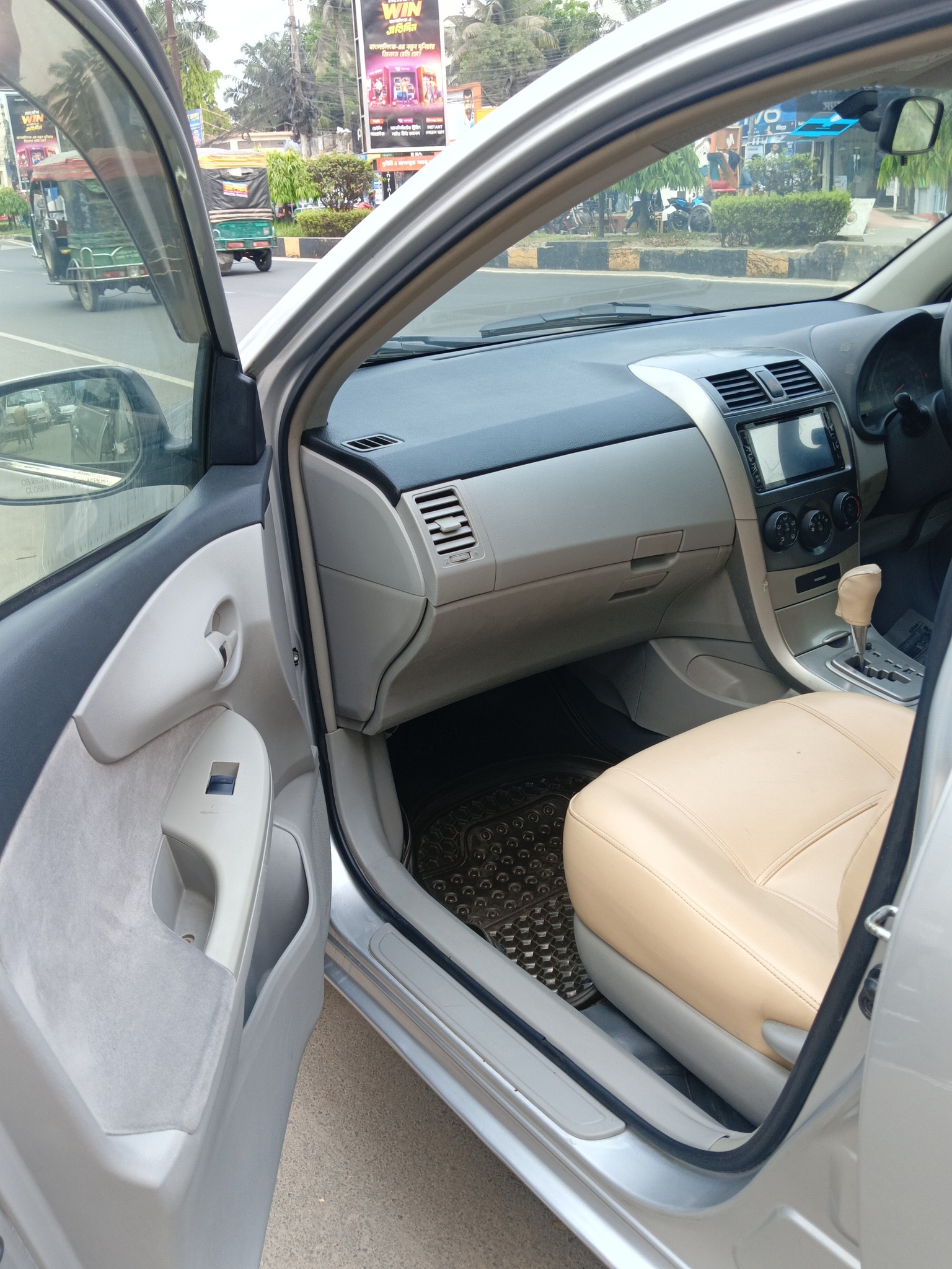 Toyota Axio X 2009 For Sake in Khulna