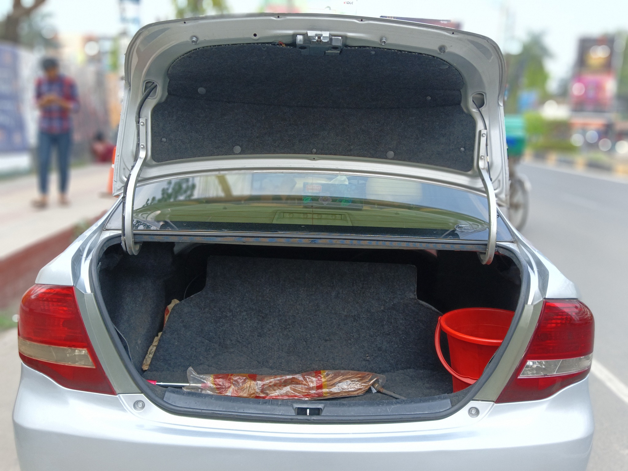 Toyota Axio X 2009 For Sake in Khulna