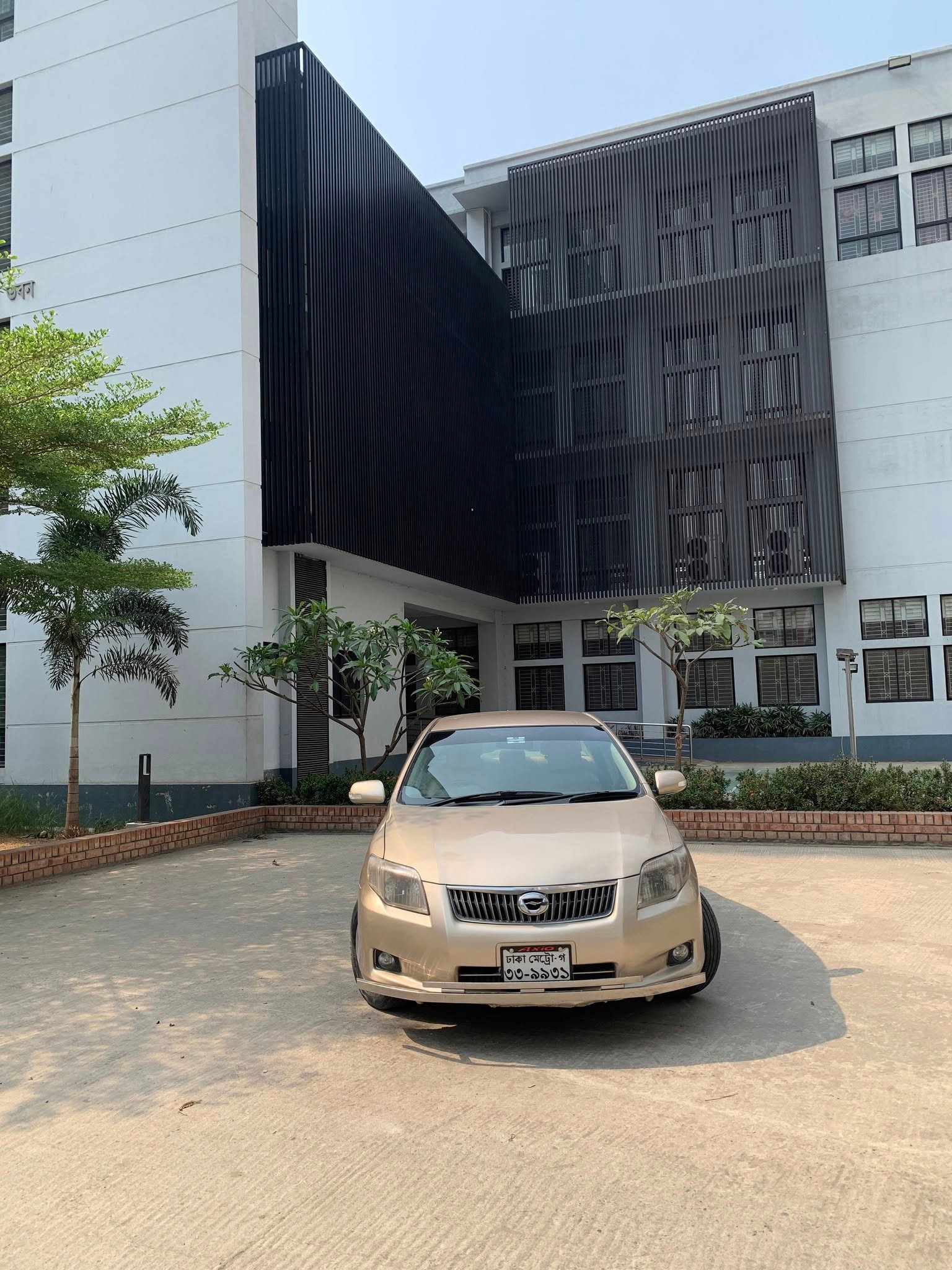Toyota Axio 2007 Model For Sale in Dhaka Mirpur