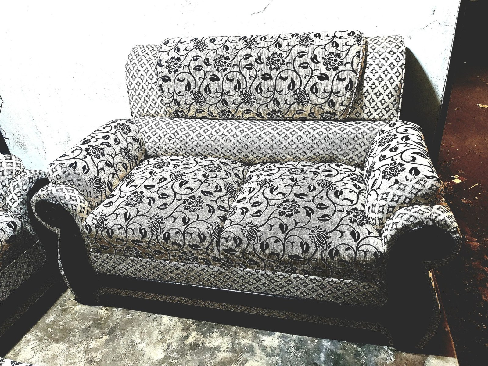 Sofa Set For Sale in Chittagong