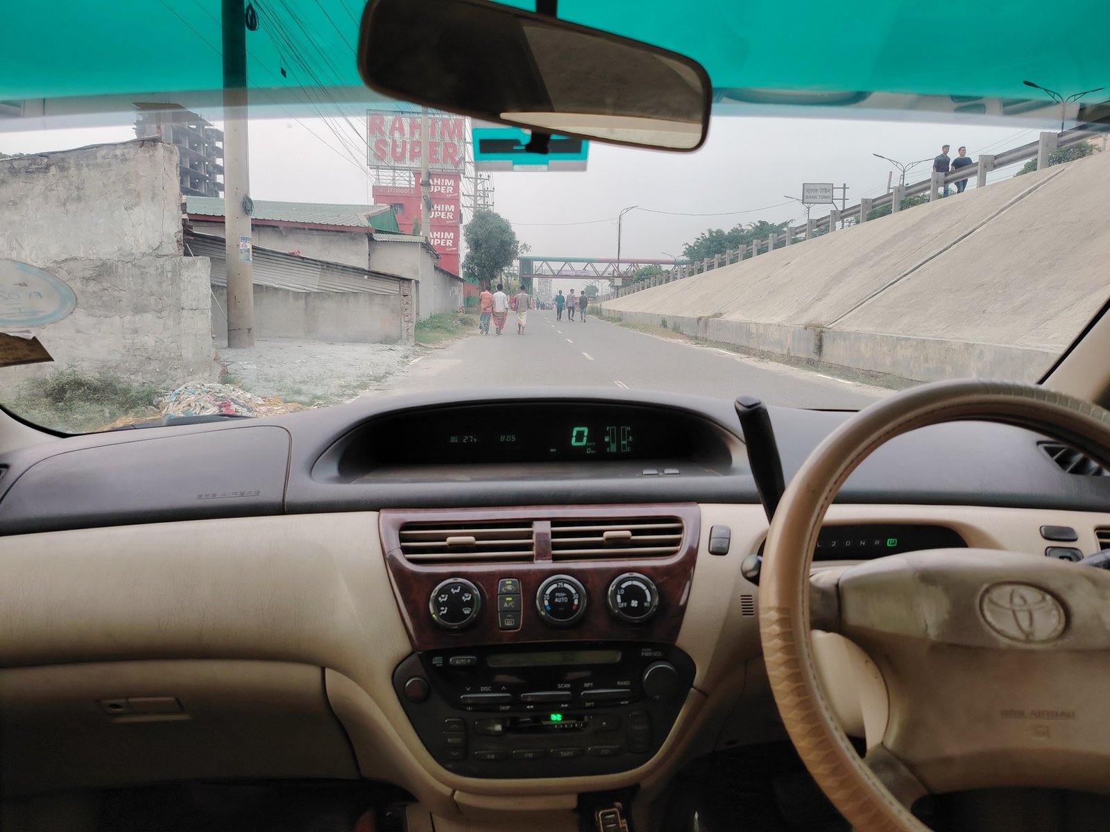 Toyota Ring Vista 1998 Model For Sale in Dhaka