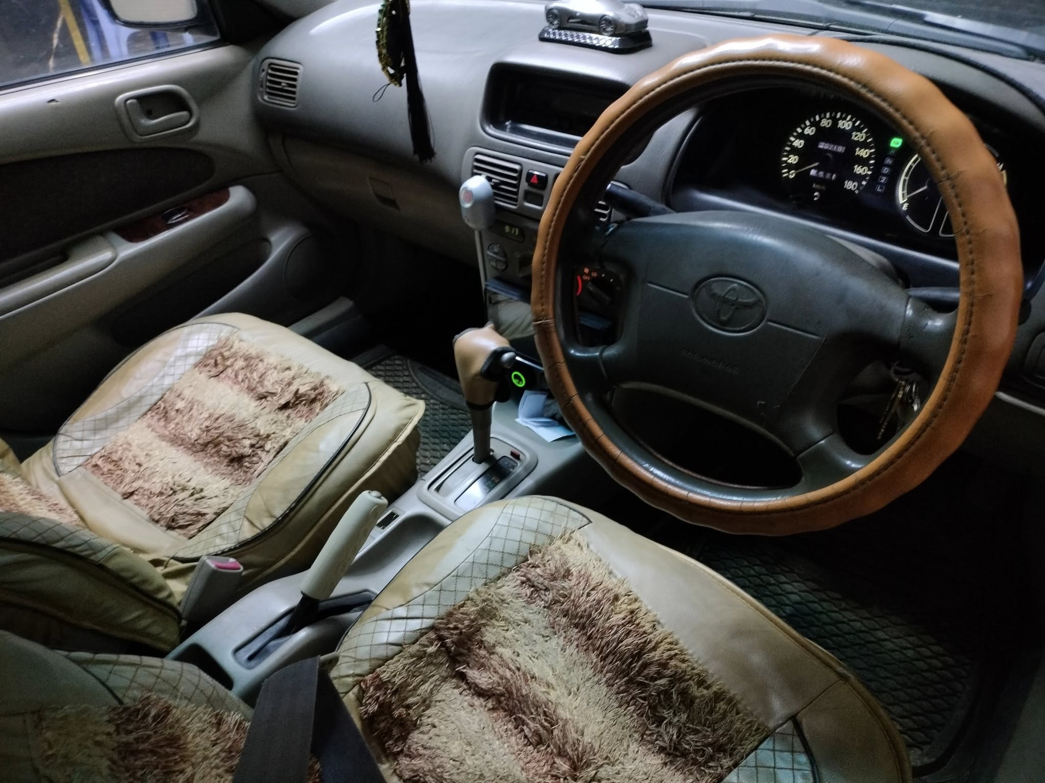 Toyota 111 Se Vintage 1996 Model For Sale in Dhaka