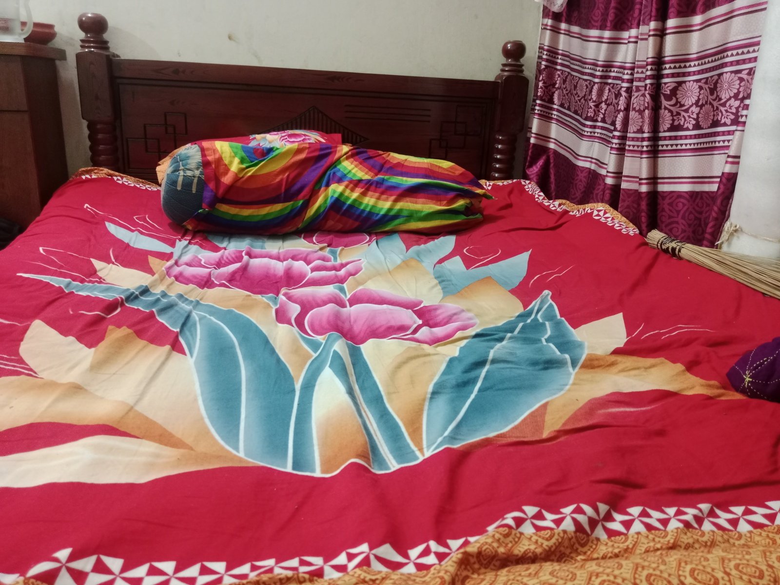 Matress and Bed For Sale in Dhaka Bangshal
