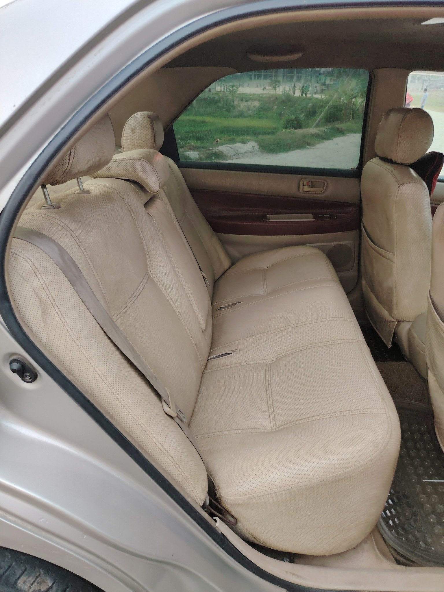 Toyota Ring Vista 1998 Model For Sale in Dhaka