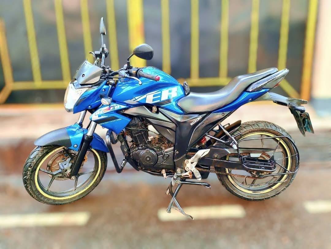 Suzuki Gixxer Monotone 2017 Model For Sale in Dhaka