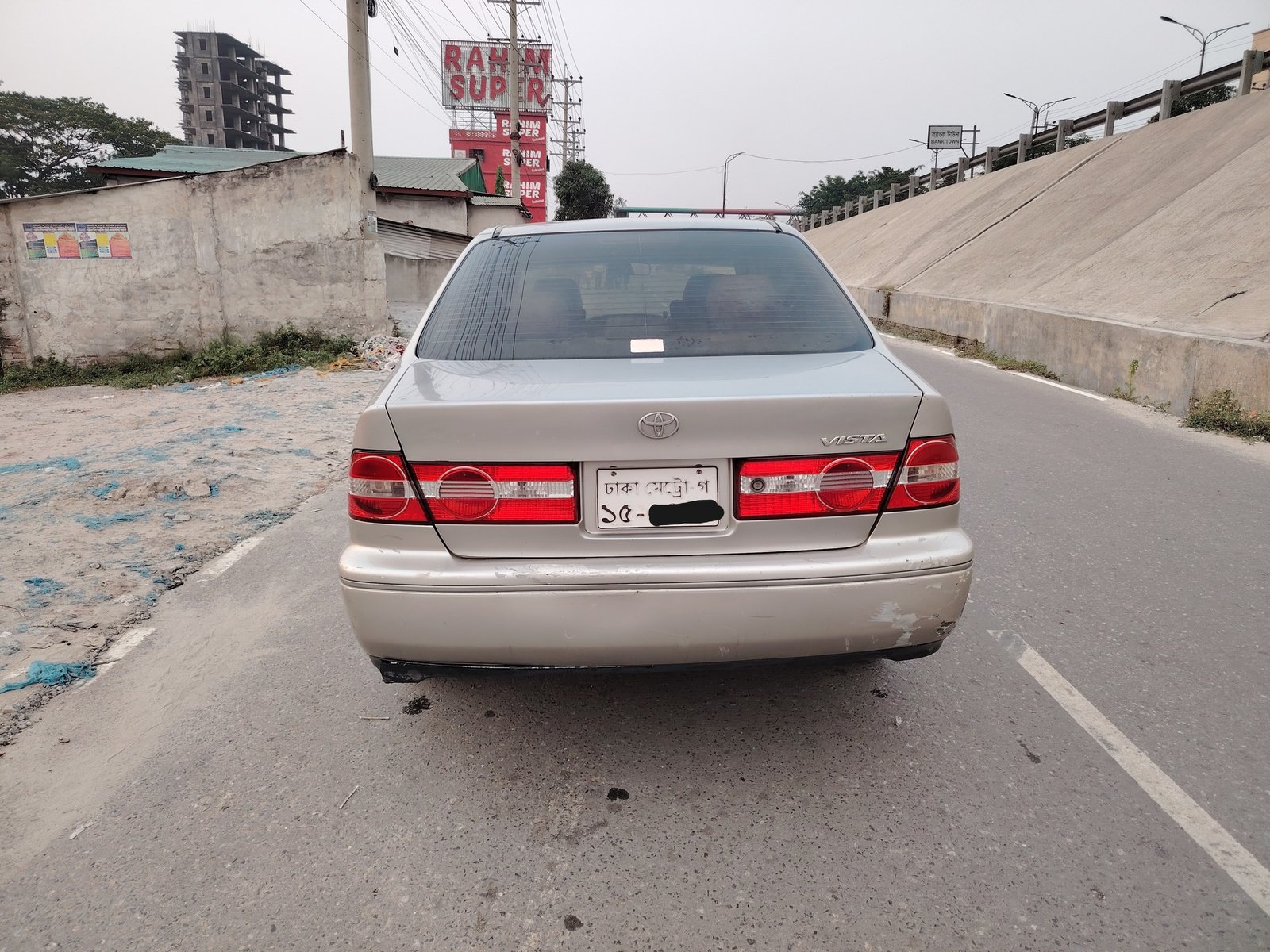 Toyota Ring Vista 1998 Model For Sale in Dhaka