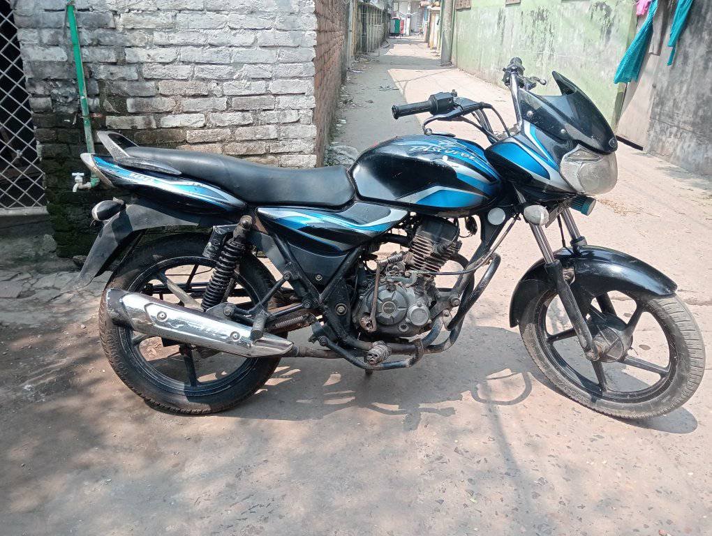 Bajaj Discover 100cc For Sale in Bhairab Kishoreganj