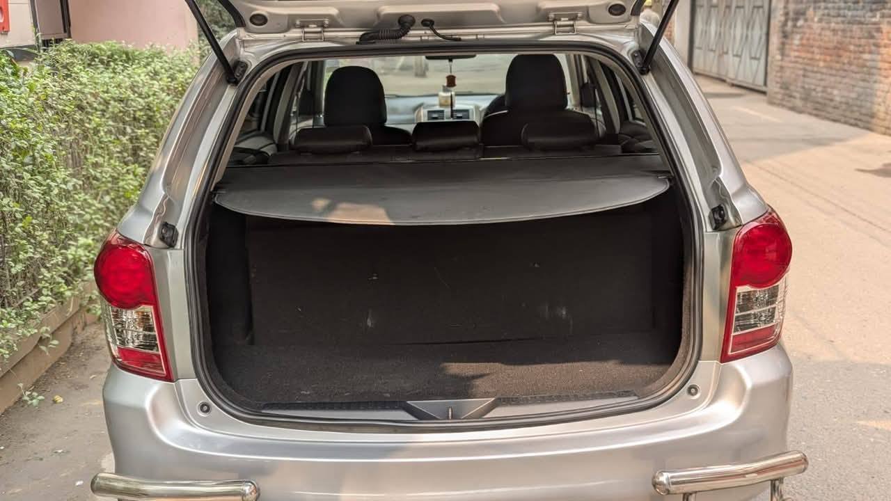 Toyota Fielder 2011 For Sale in Dhaka Shyamoli