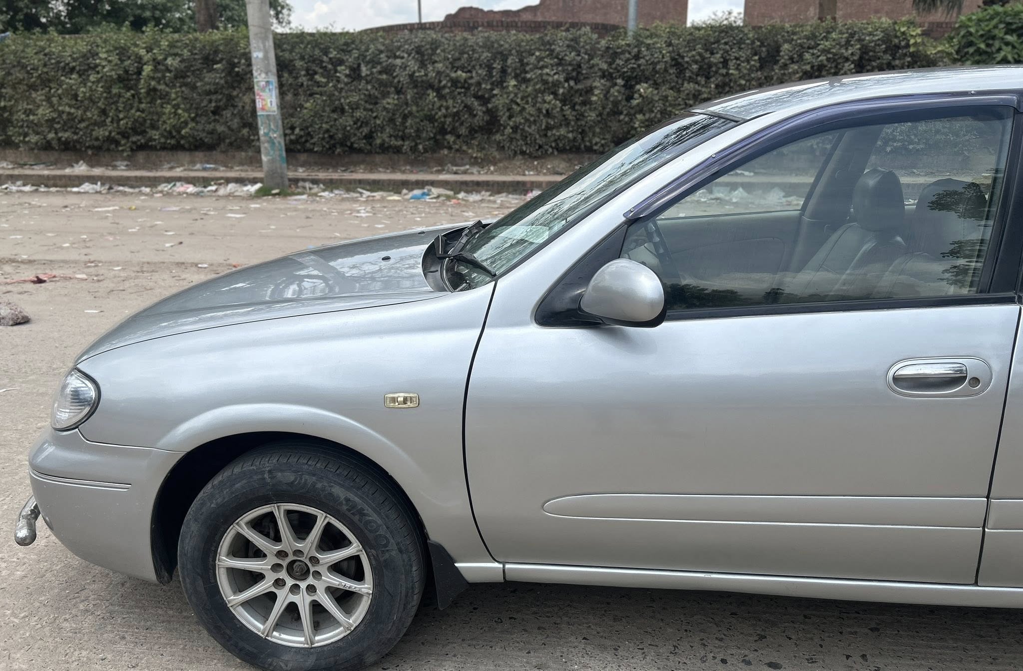 Nissan Sunny 2009 For Sale in Dhaka Mohammadpur