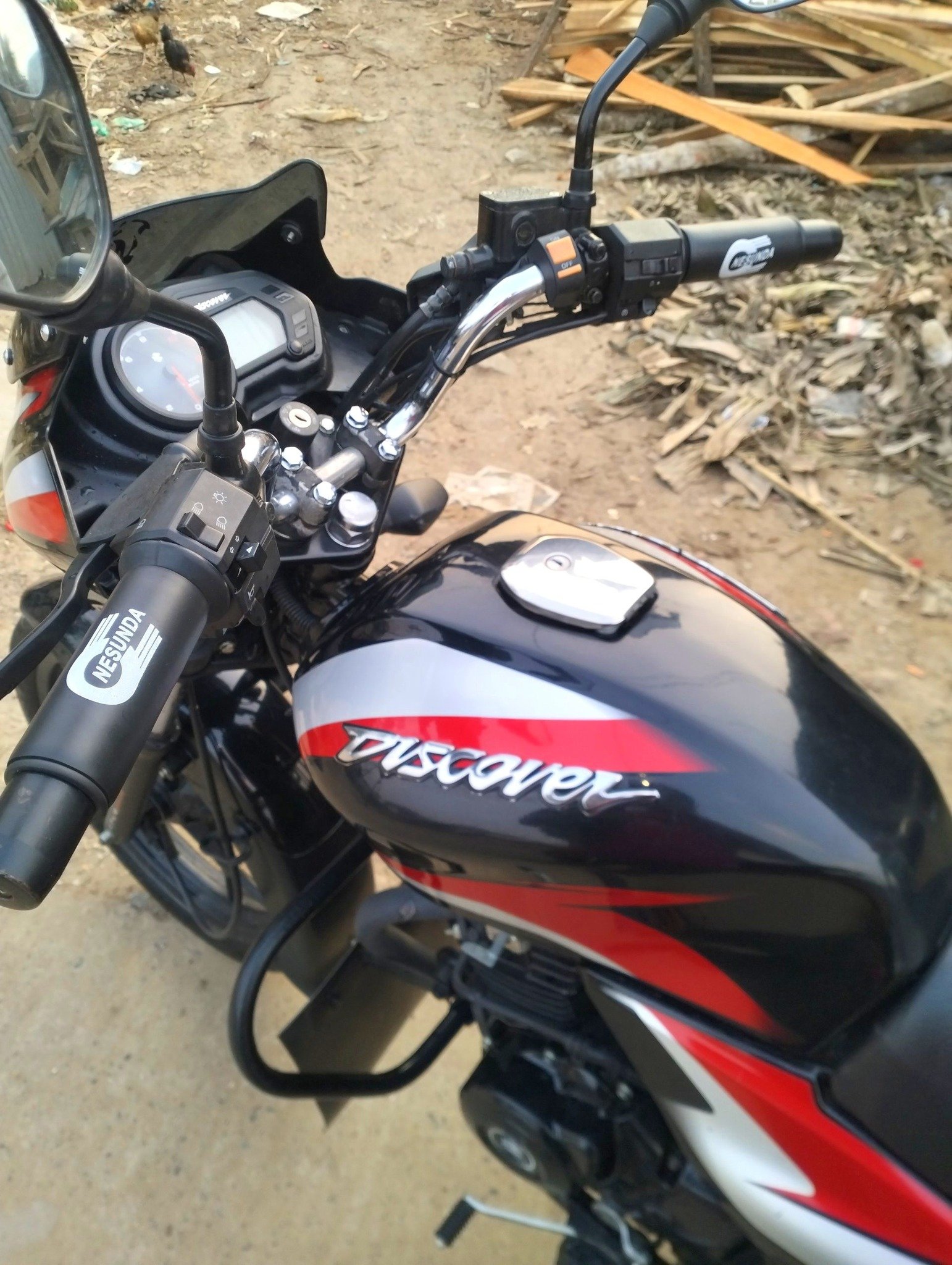 Bajaj Discover 125 For Sale in Gazipur Maona