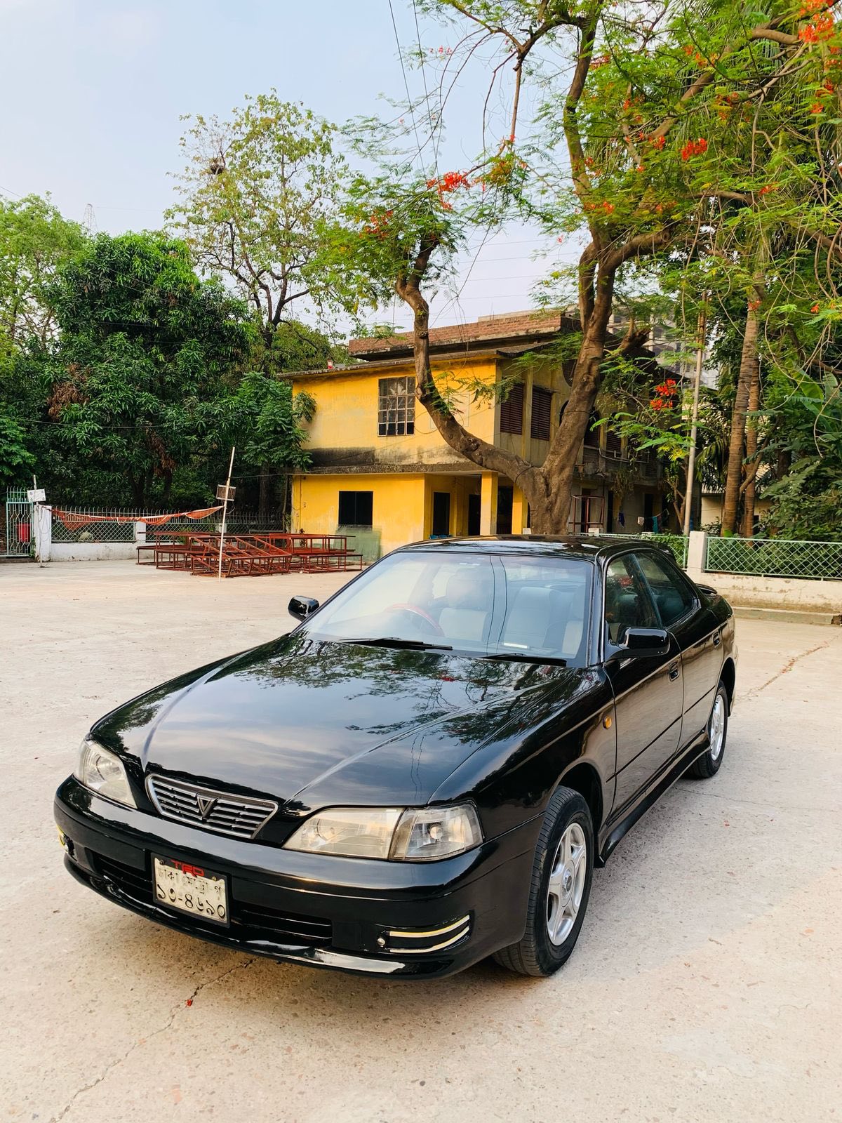 Toyota Vista 1995 Model For Sale in Dhaka