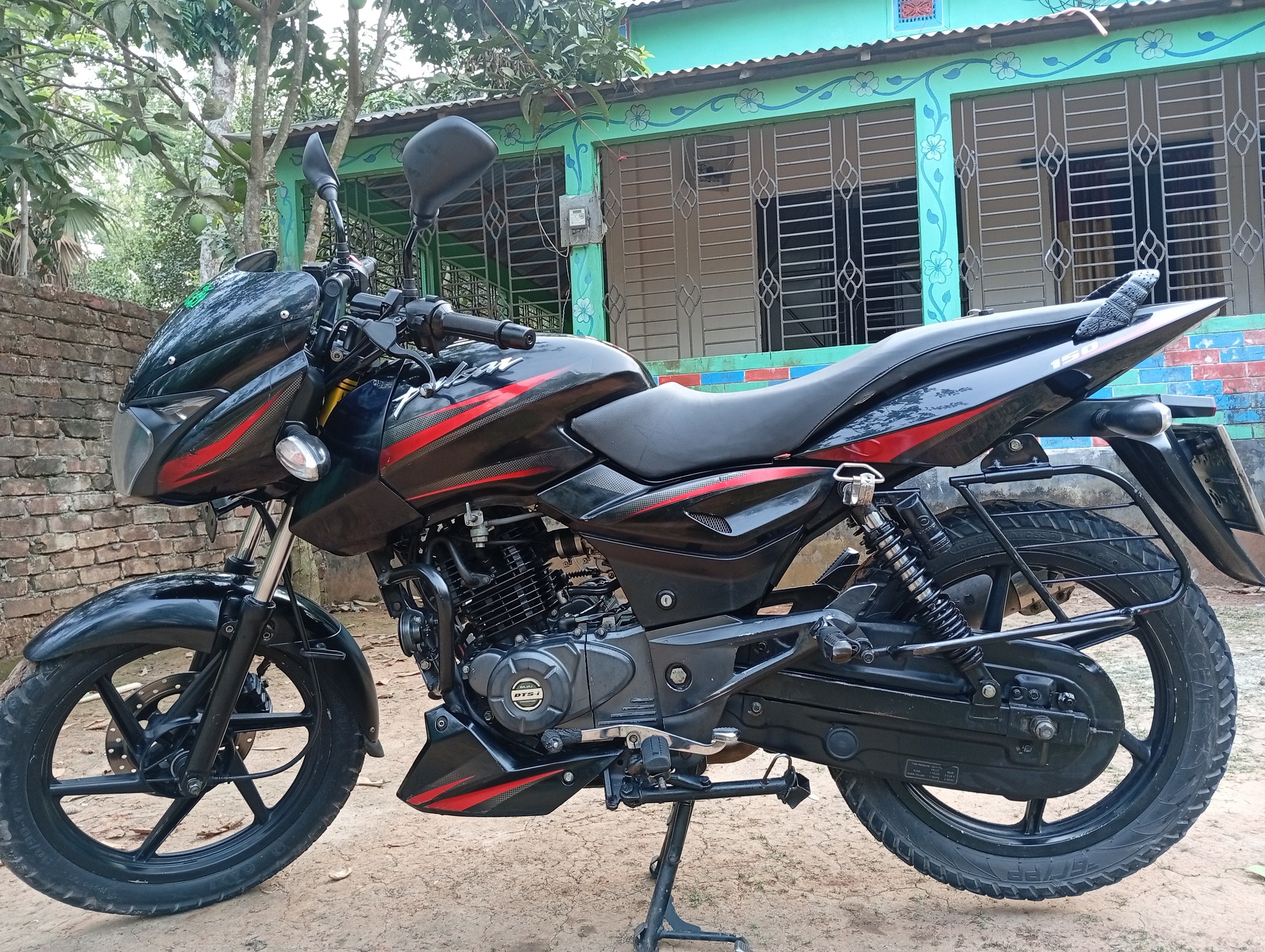 Bajaj Puslar 150 For Sale in Narsingdi