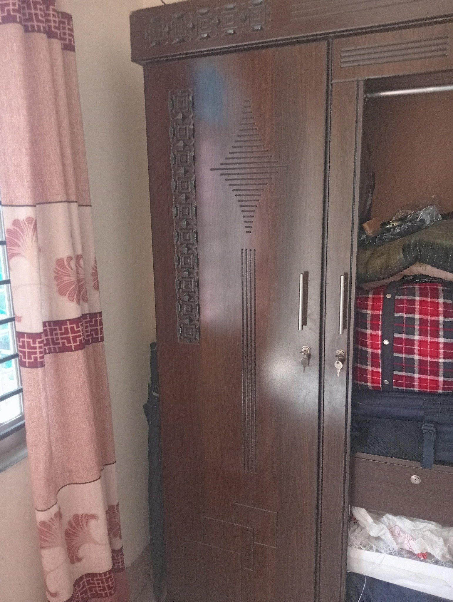 Almirah For Sale in Chittagong Shantibag