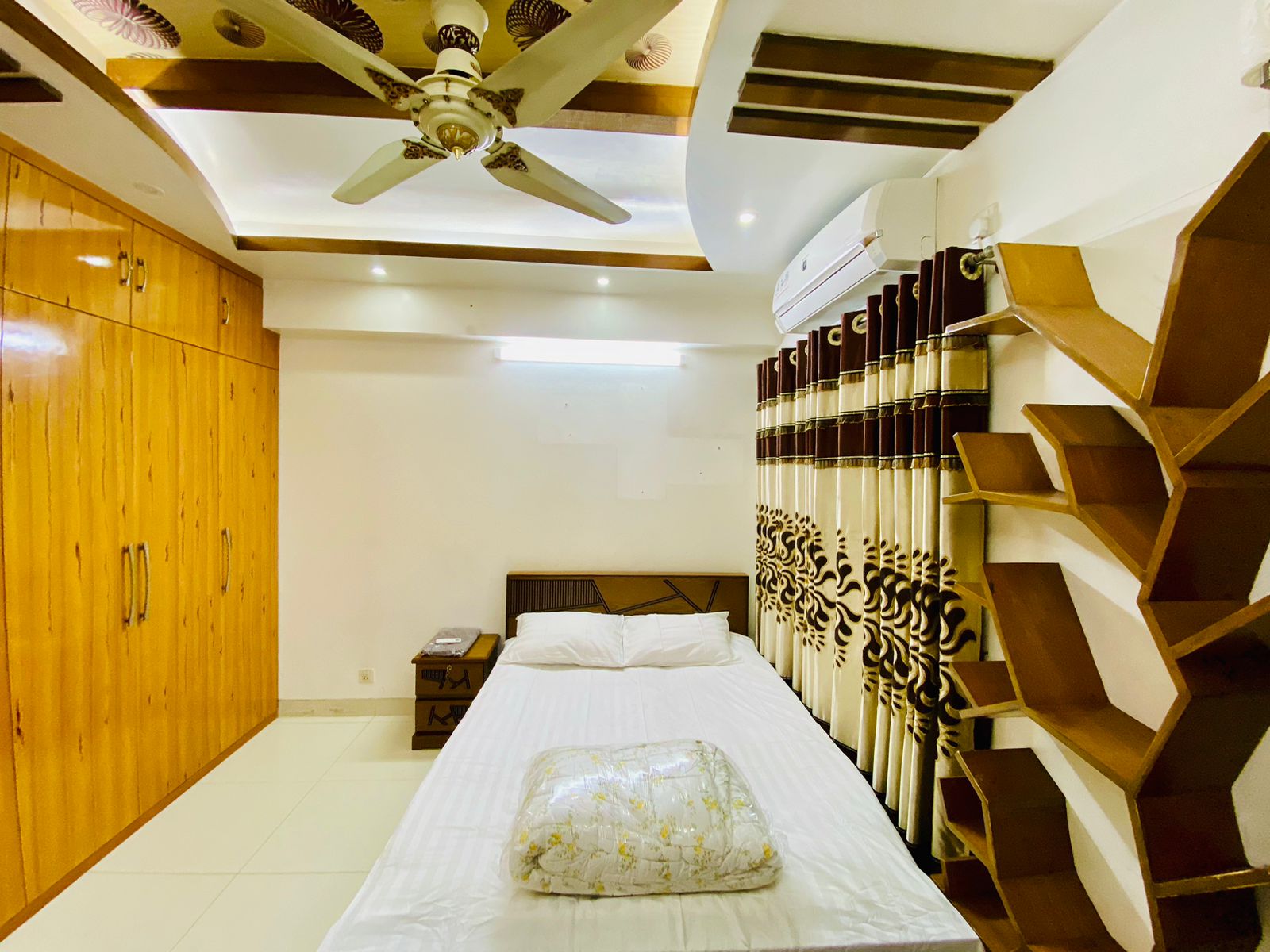 Furnished 4 Bed in Bashundhara