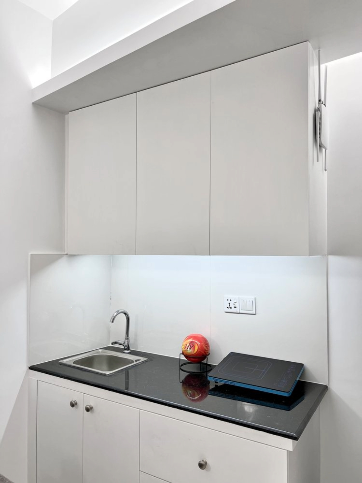 Rent Furnished Two Room Apartment in Bashundhara