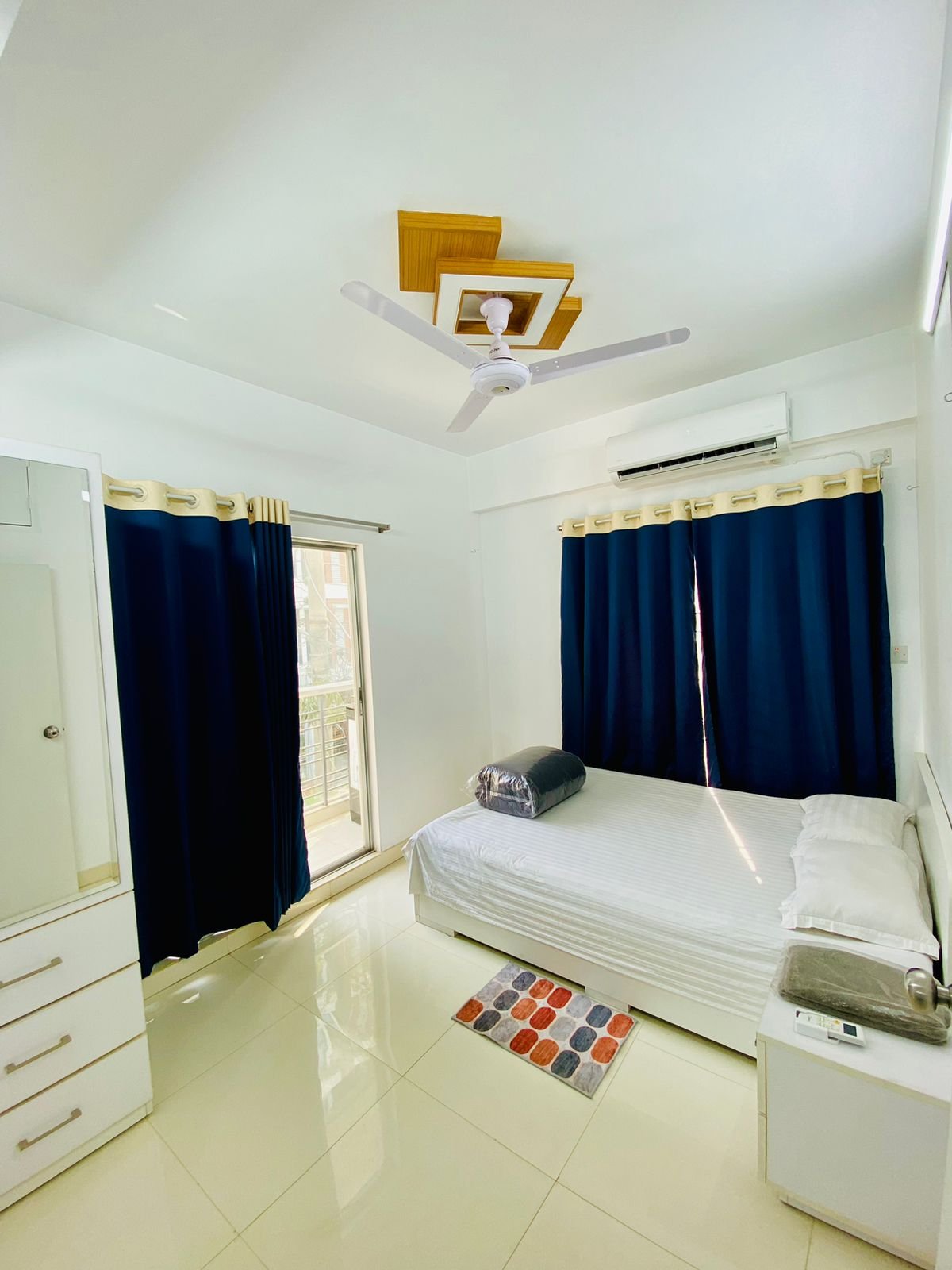 Luxury 2 Room Apartment Rent in Bashundhara R/A