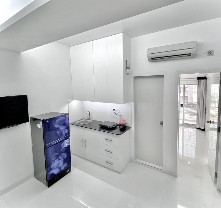 Modern Studio Living | 1 Room | Bashundhara R/A