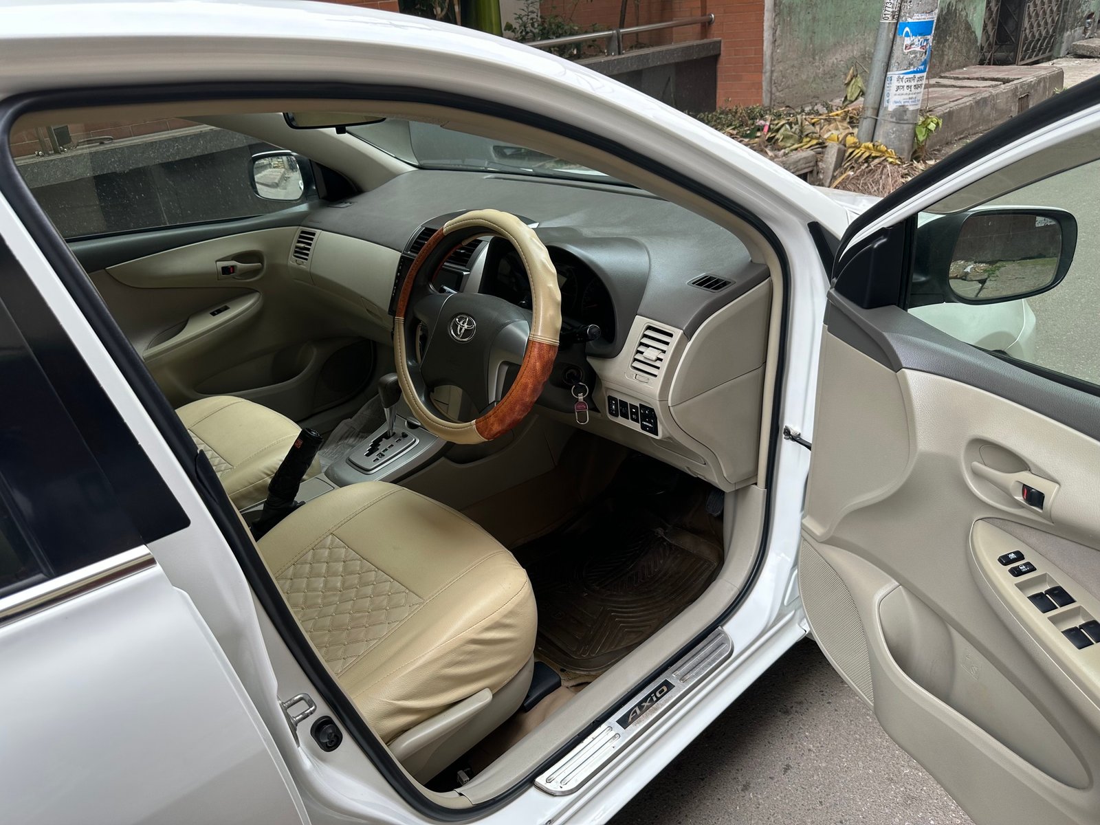 Toyota Axio 2010 For Sale in Dhaka Khilgaon