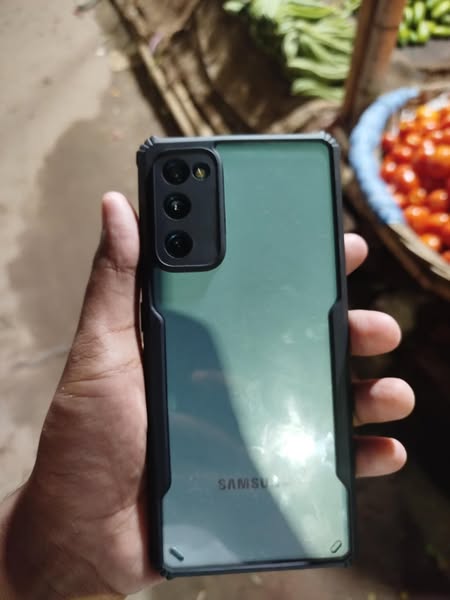 Samsung S20 FE For Sale in Dhaka Mirpur 1