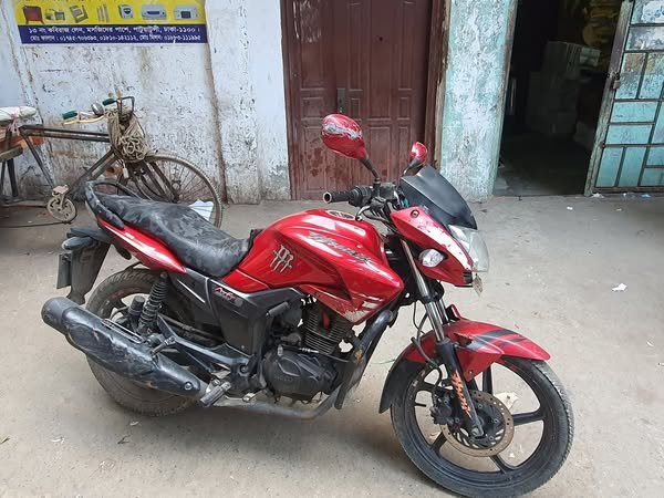 Hero Hunk 2017 Model For Sale in Dhaka