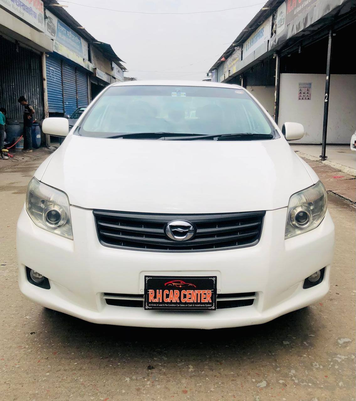 Toyota Axio G 2011 For Sale in Dhaka Baridhara