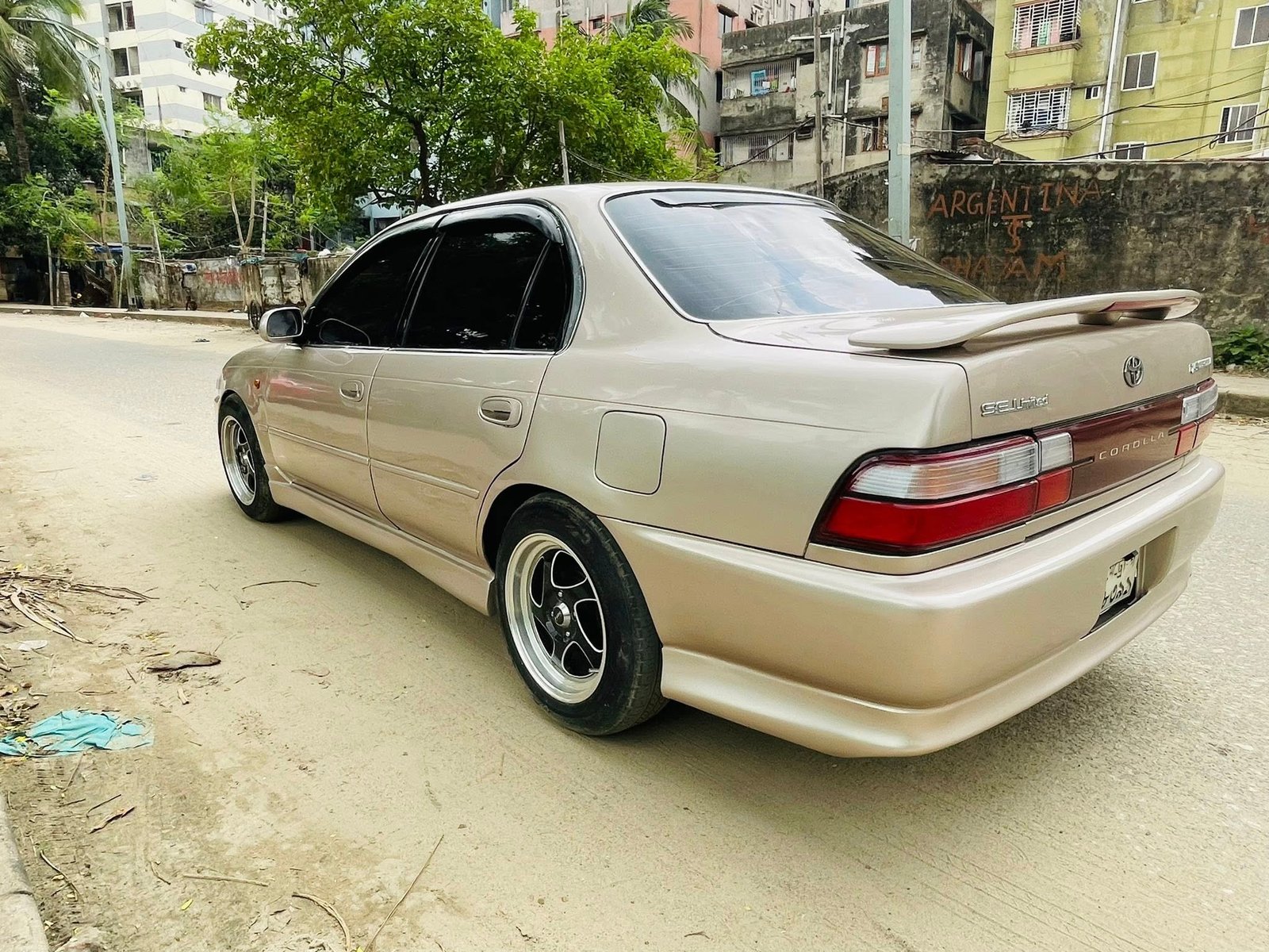 Toyota 100 SE Limited 1994 Model For Sake in Dhaka