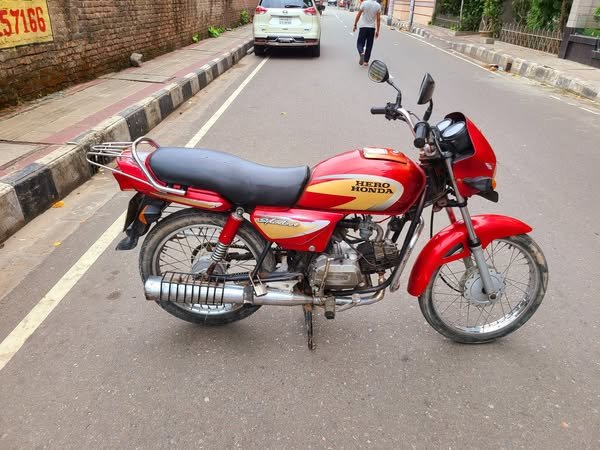Hero Splendor For Sale in Dhaka Uttara
